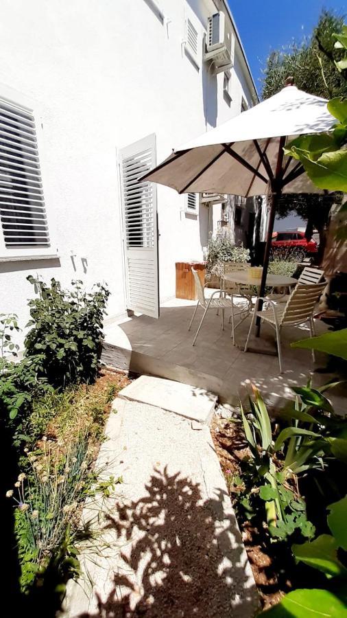 Apartman Ivan Vir Exterior photo