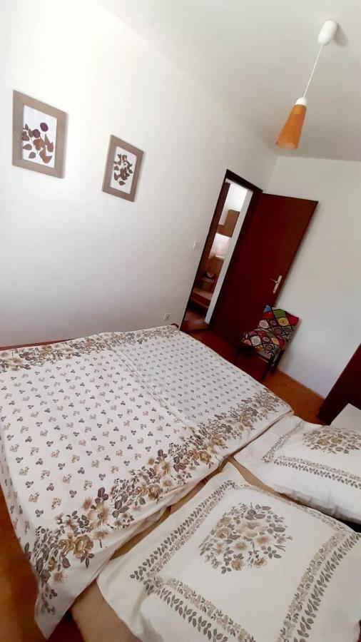 Apartman Ivan Vir Exterior photo
